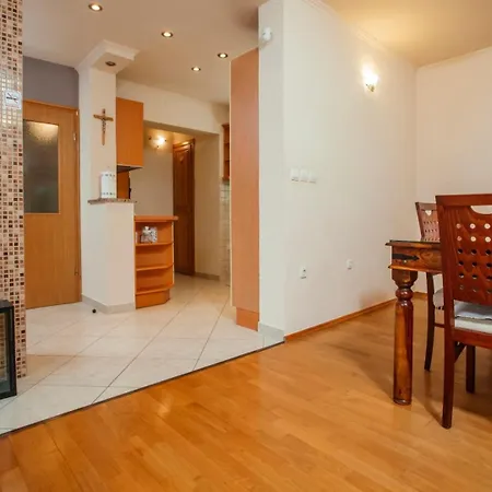 בית נופש House Leonarda *